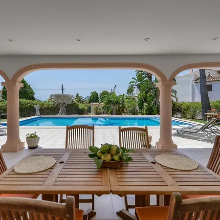 Villa Guzman - Acacias